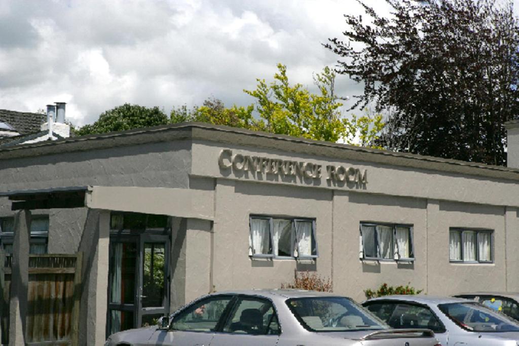 Chancellor Motor Lodge And Conference Centre Palmerston North Exterior photo